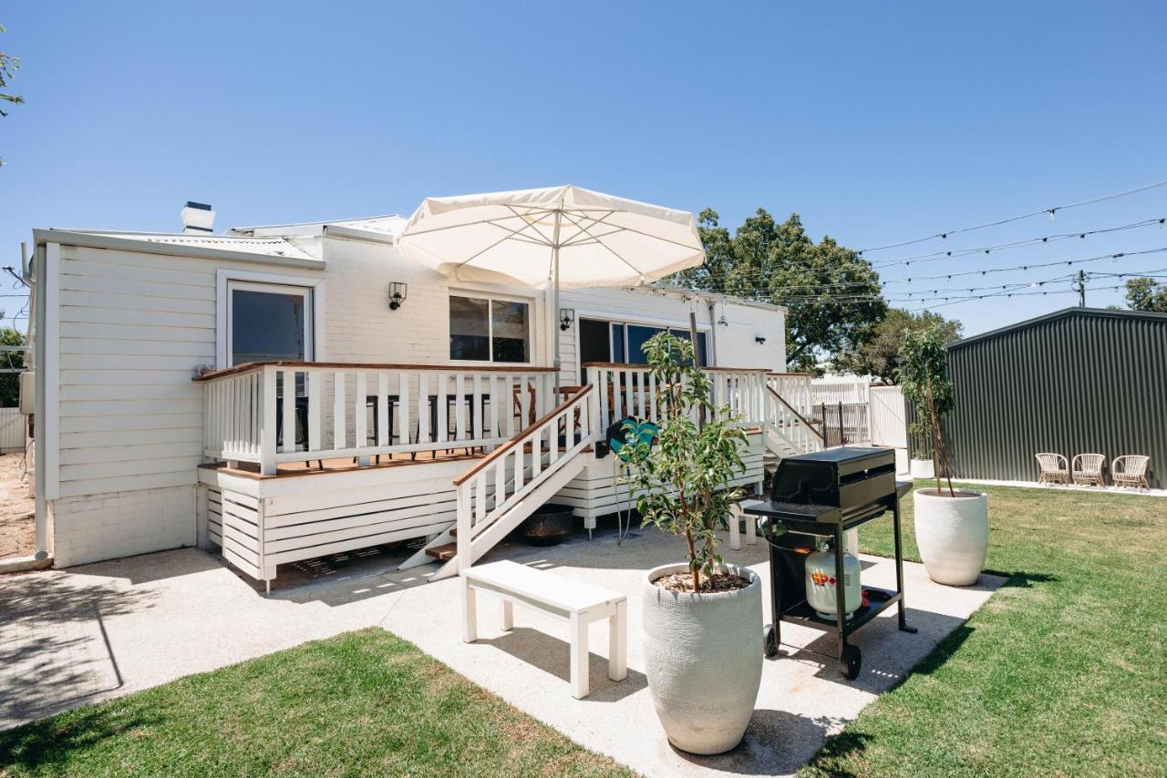 Lexton House - Luxurious Cottage Parkes Exterior foto